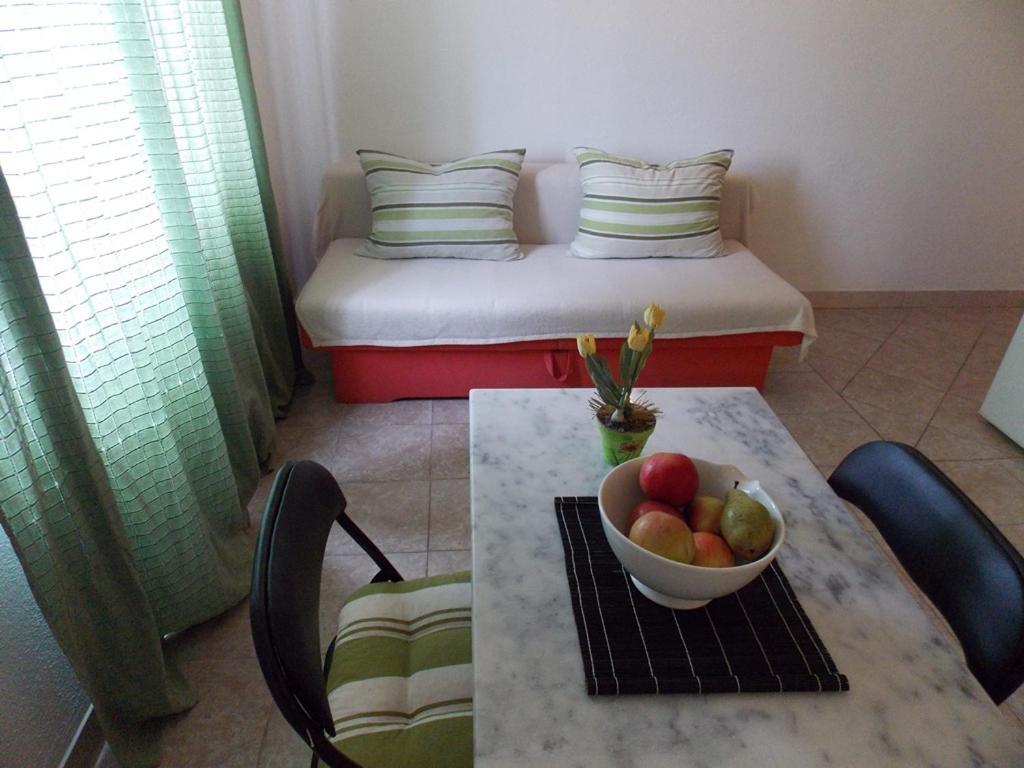 Apartment Ivana Водице Екстер'єр фото